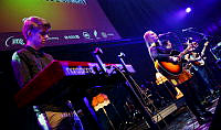06_Five_Wolves_in_a_forest-1999.jpg